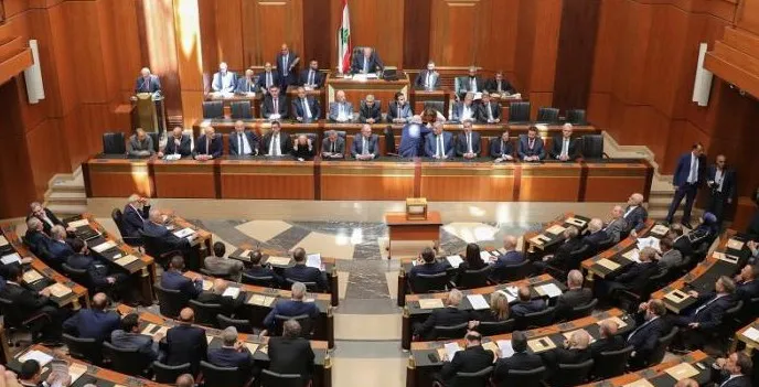 فوز الياس بوصعب  في الدورة الثانية