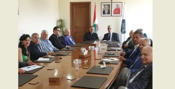 السفير البابوي:لاشيء يمنع إتمام الانتخابات الرئاسية