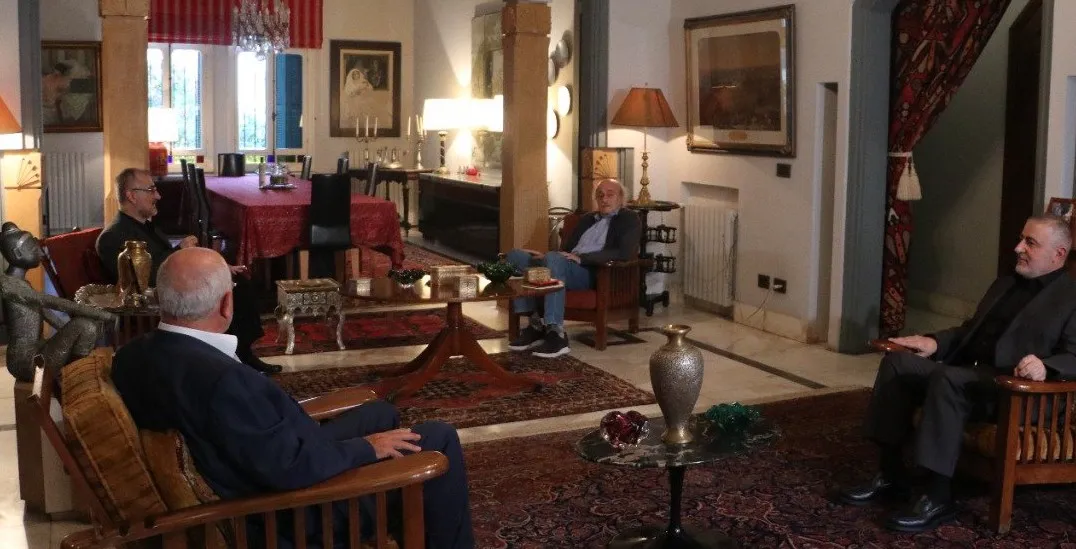 حزب الله:ما يجمعنا مع وليد بيك يختلف عن "القوات"