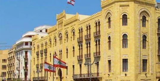 الجيش لبلدية بيروت والمحافظ: خلع كل الرتب لأنها غير مستحقة