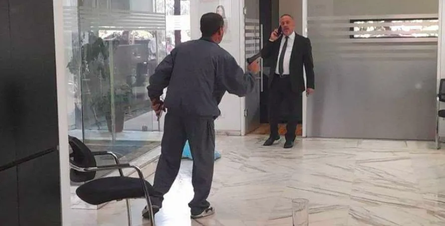 اقتحام مصرف في شتورة