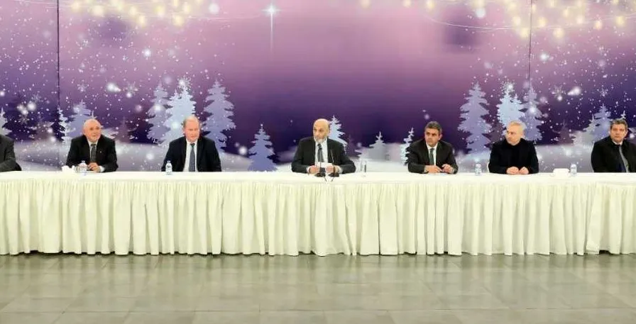 جعجع يتهم الرئيس بري ومحور الممانعة بتعطيل الانتخابات