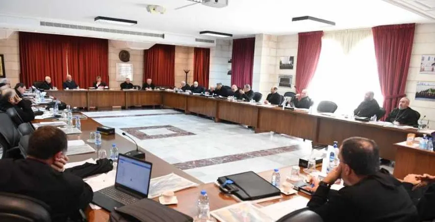 المطارنة الموارنة لعقد الجلسة الإنتخابيّة التي نصّ على شروطها الدستور