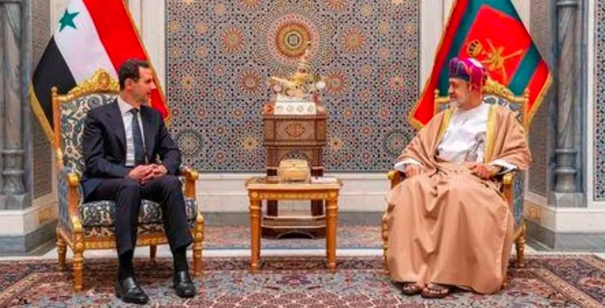 الأسد يزور سلطنة عمان في أول رحلة خارجية بعد الزلزال