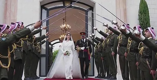 العريسان تحت سيوف أردنية