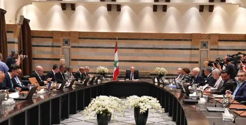 توزيع نسخ تقارير التدقيق المالي الى الوزراء