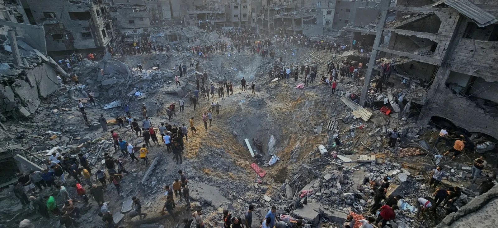 نزوح فلسطيني من شمال غزة الى جنوبه