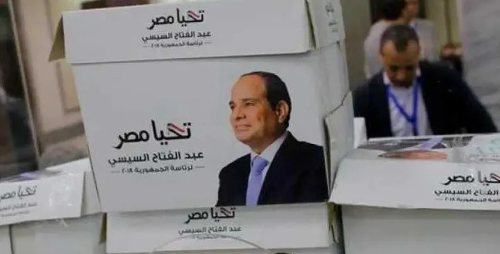 المصريون ينتخبون السيسي من دون حماسة
