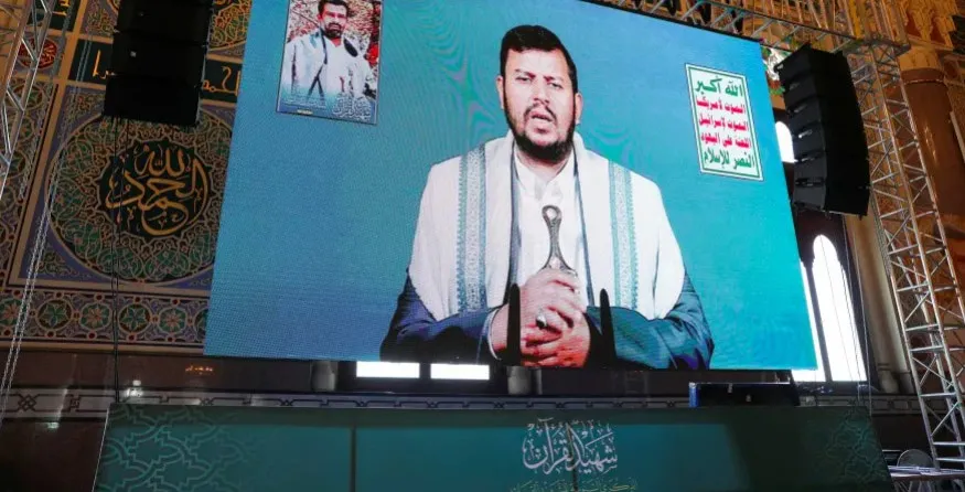 الحوثيون يُدخلون الغواصات في المواجهة البحرية