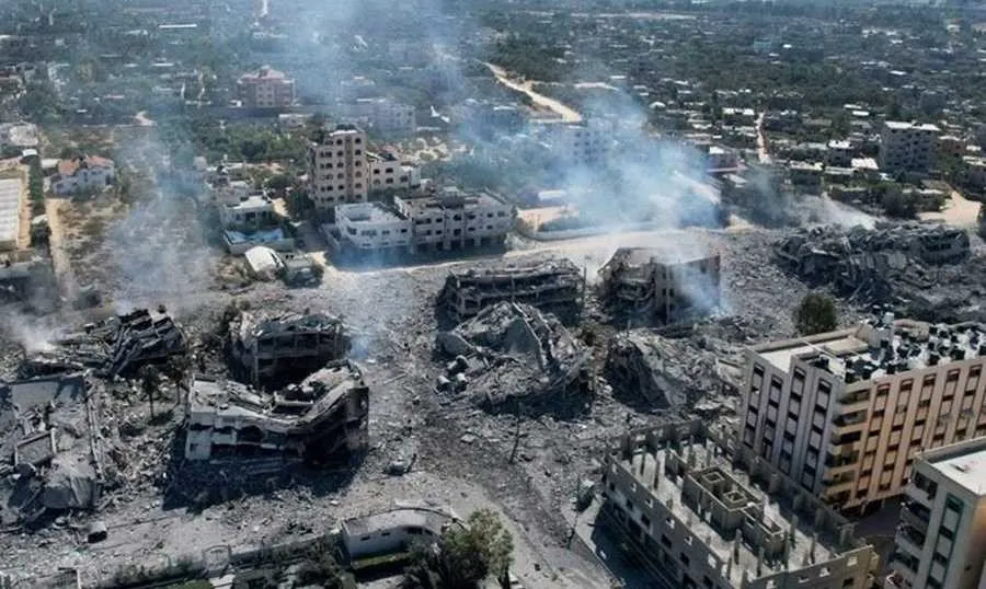 مقال مشترك للكلك الاردني والرئيسين المصري والفرنسي: وقف الحرب
