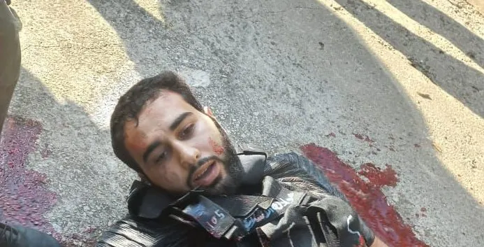الرواية الكاملة  لاقتحام مسلّح  سفارة عوكر بقناع وجعب وإطلاق نار