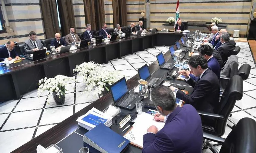 ميقاتي: نجدد التزامنا بتطبيق الـ1701 كاملا