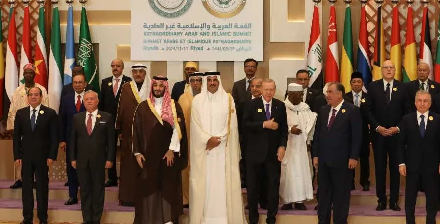 لبنان في القمة العربية الاسلامية