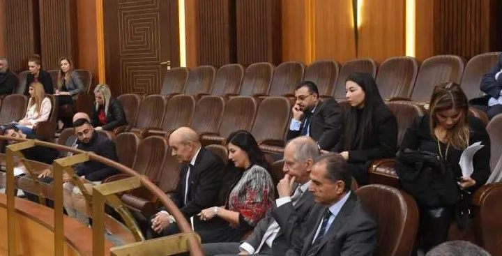 التاسع من كانون الثاني: انتخاب رئيس للجمهورية