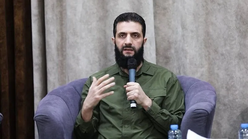 الجولاني يقبض على سوريا واسرائيل تدمّر الجيش