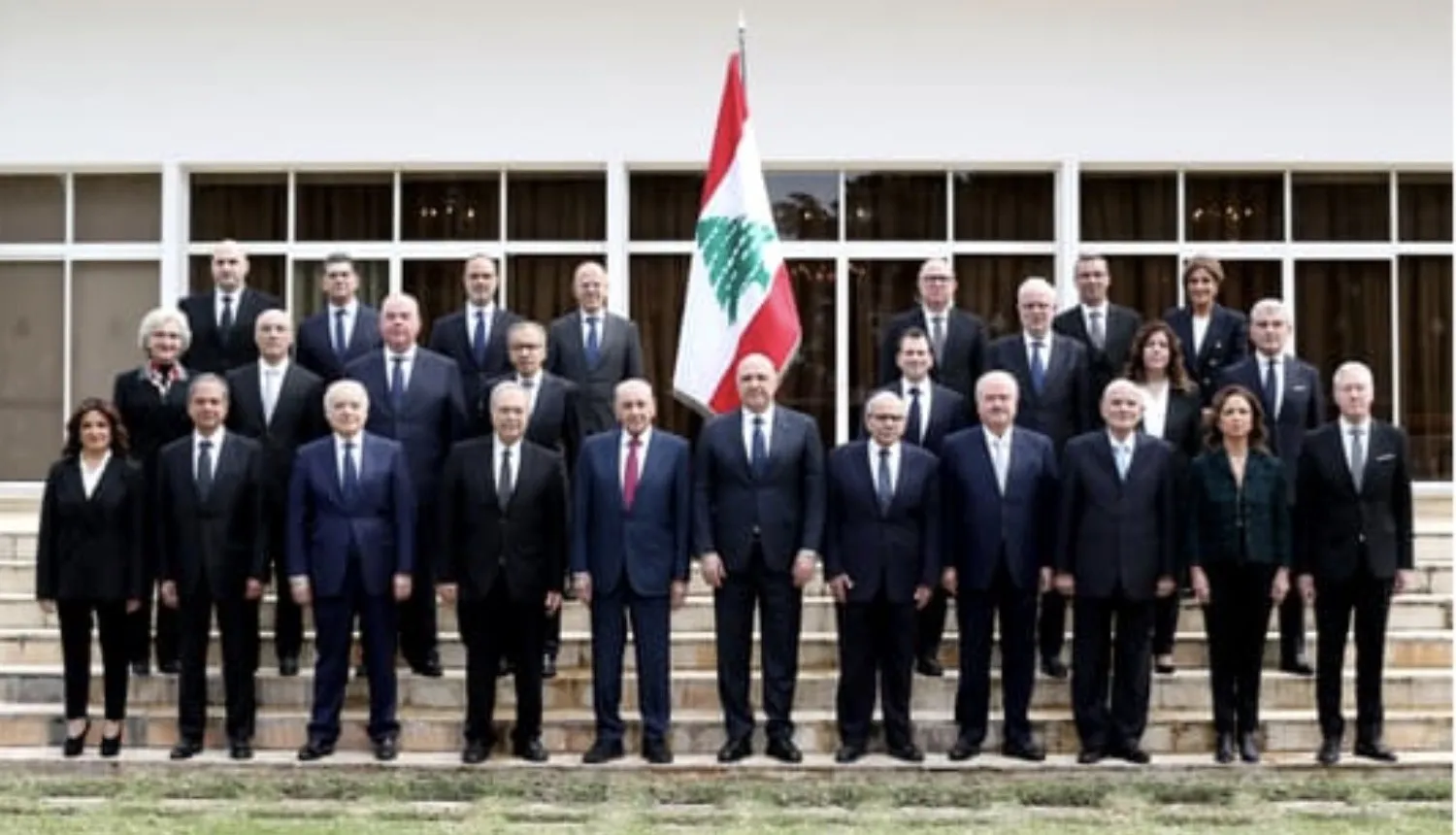 الحكومة انطلقت لمواجهة التحديات