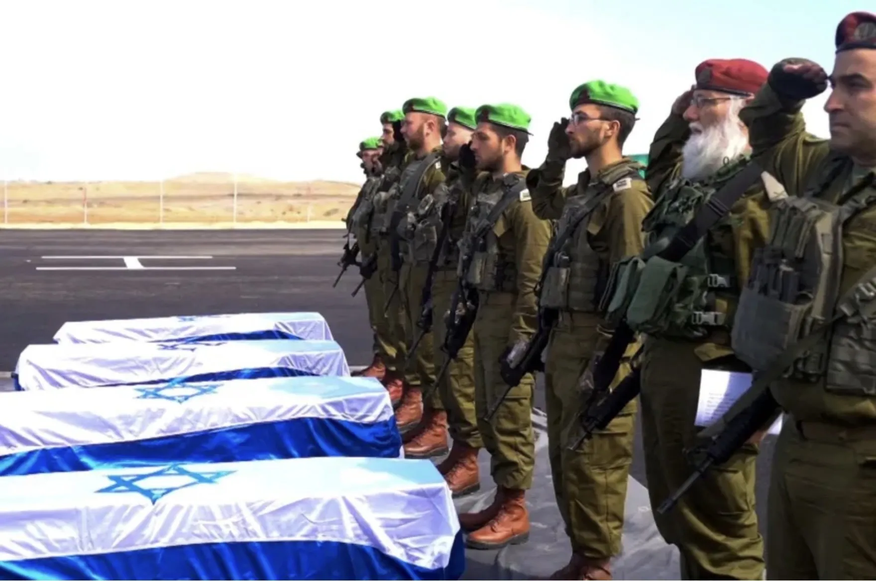 حماس تسلم جثث 4 رهائن وإسرائيل تفرج عن سجناء فلسطينيين