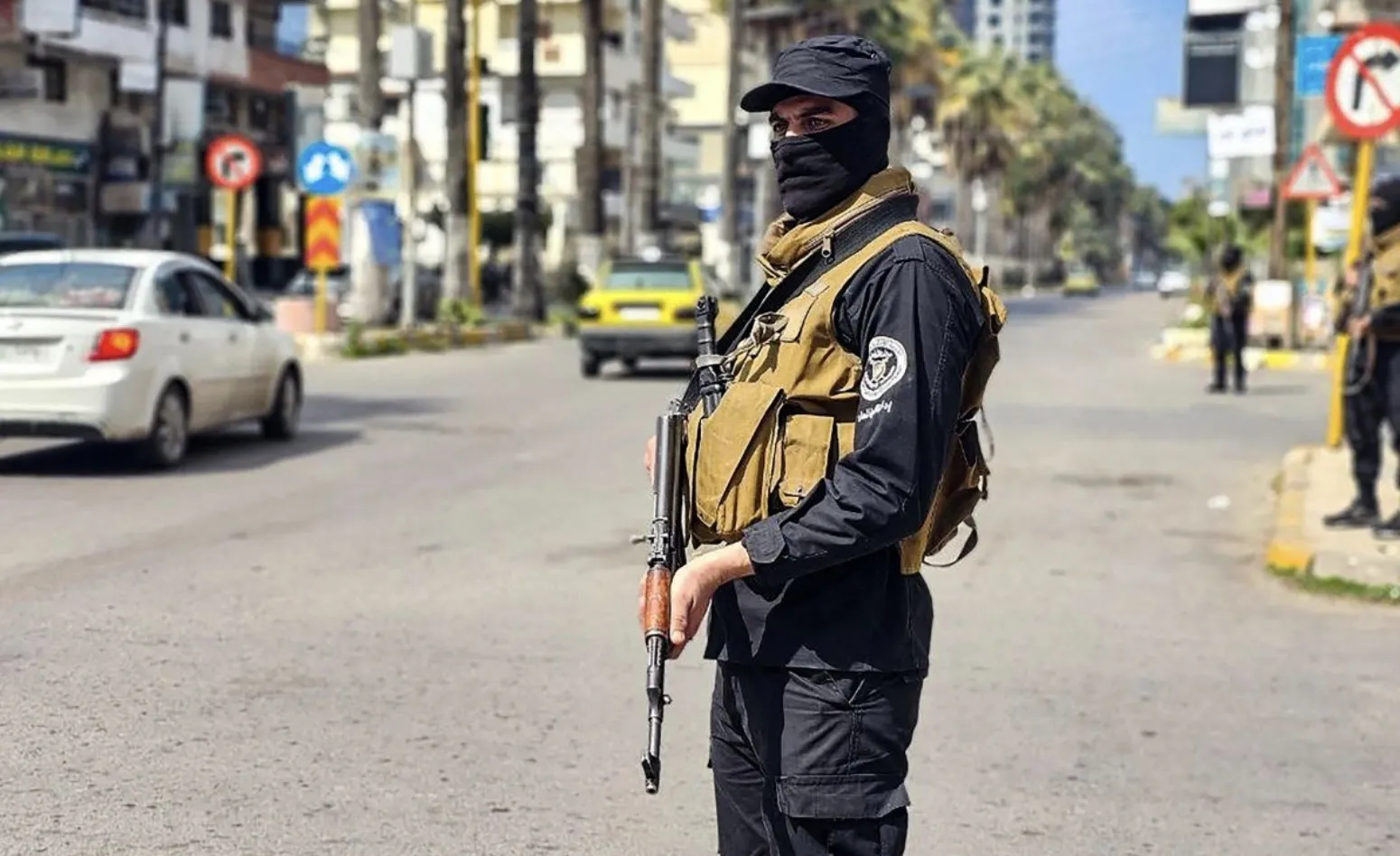 حوادث الساحل السوري تتفاقم وحزب الله ينفي علاقته بها