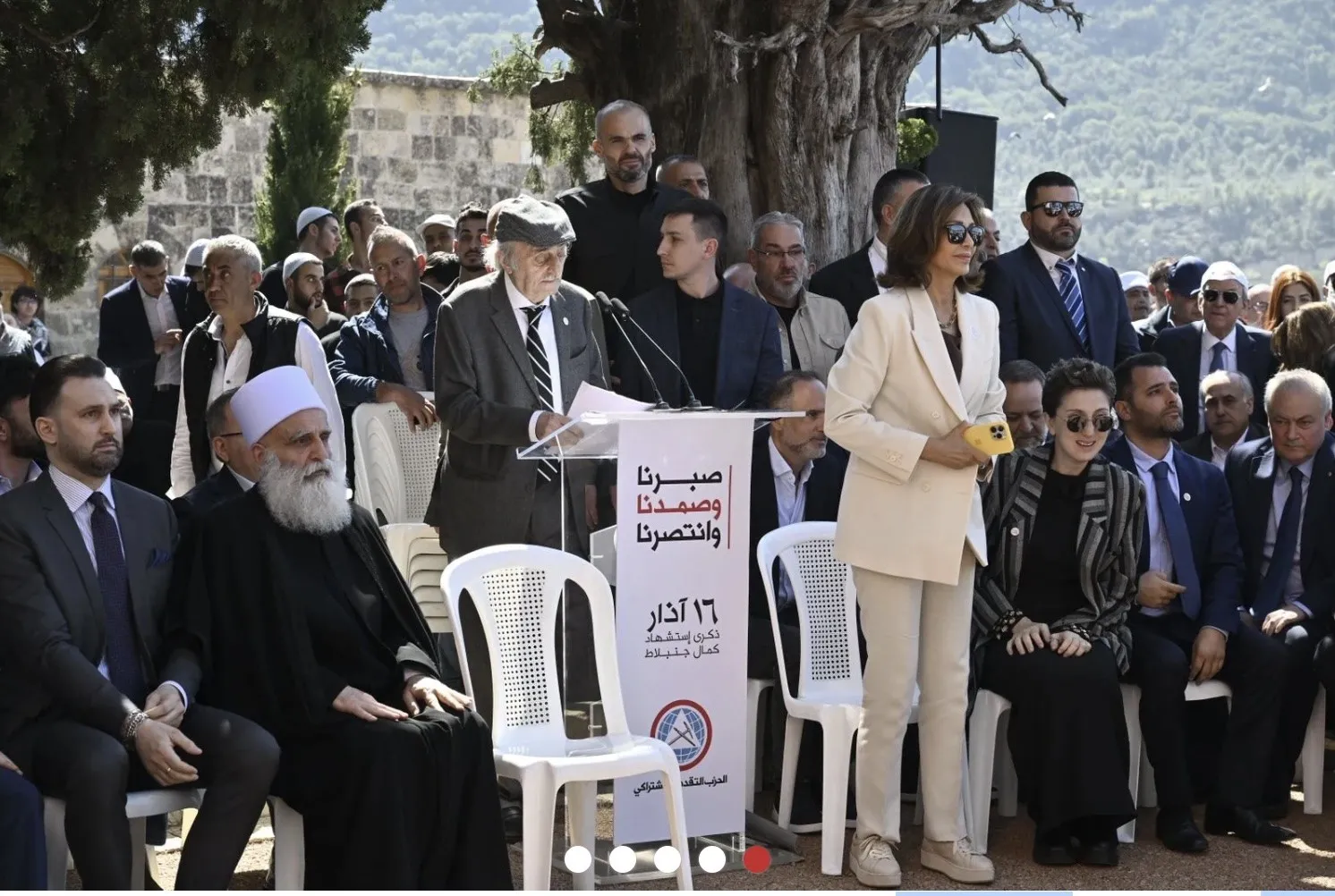 جنبلاط: نحو حقبة جديدة من النضال