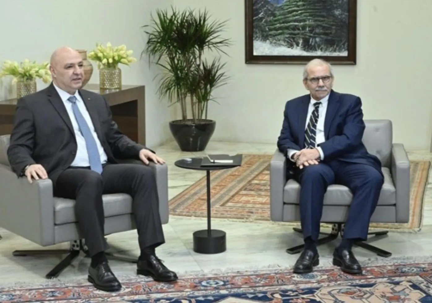 ترحيب رسمي برفع ترامب العقوبات على سوريا