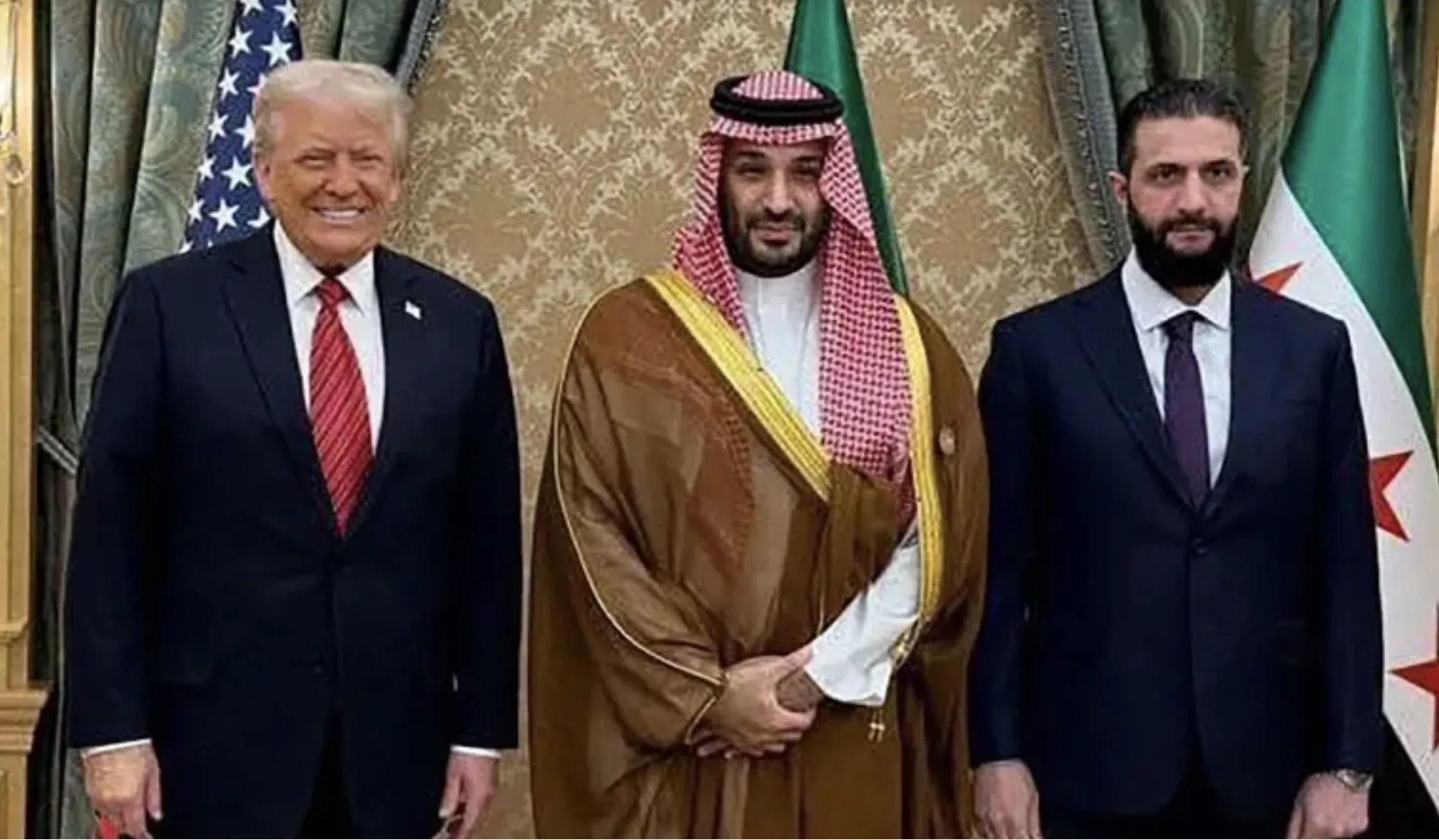 ترامب عن  لقاء الشرع:  "جيد جدا ورجل قوي"