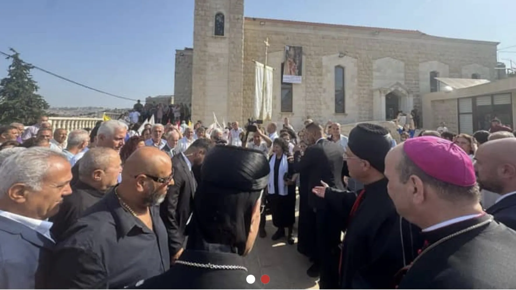 البطريرك الراعي في الشريط الحدودي