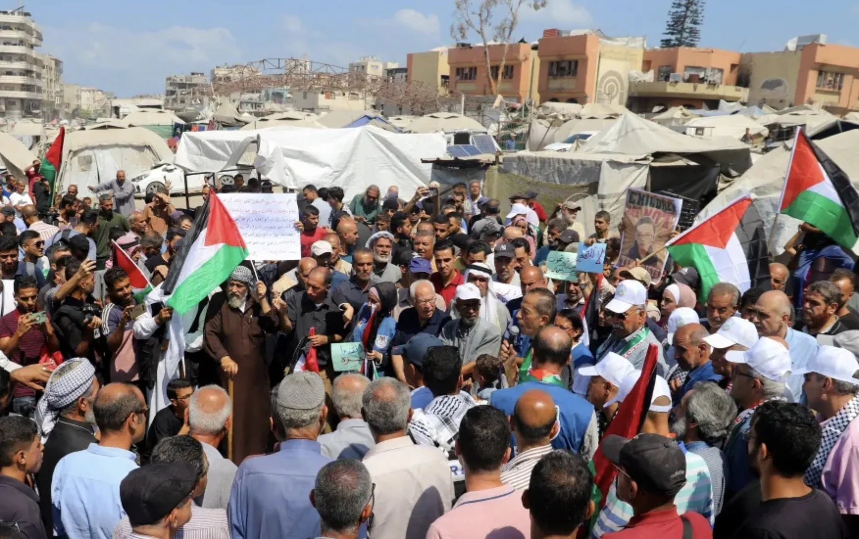 إسرائيل تستأنف المفاوضات لإنهاء حرب غزة وتحرير الرهائن