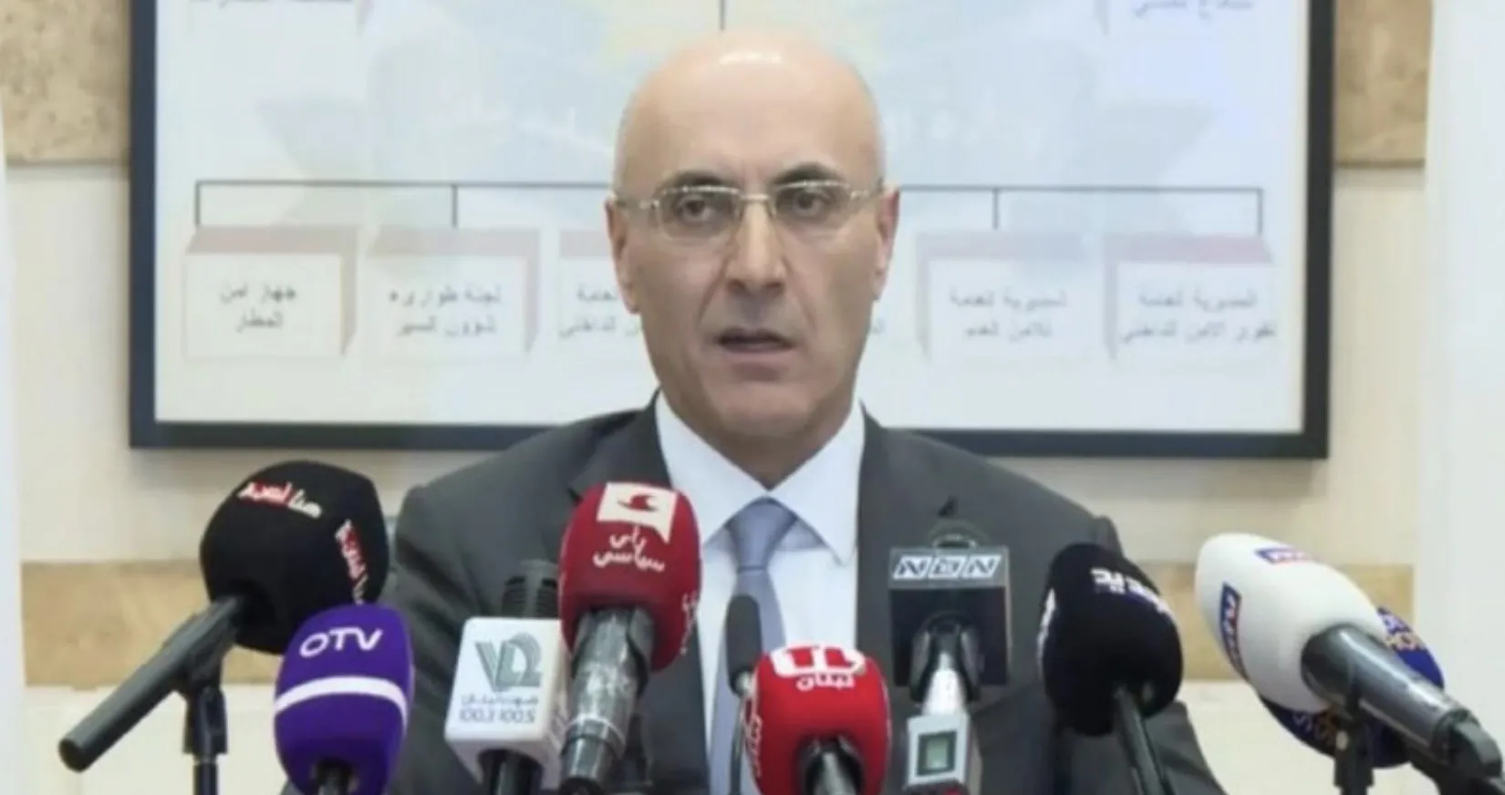 الحجار يكشف عن  ضبط شحنة كوكايين ضخمة آتية من البرازيل