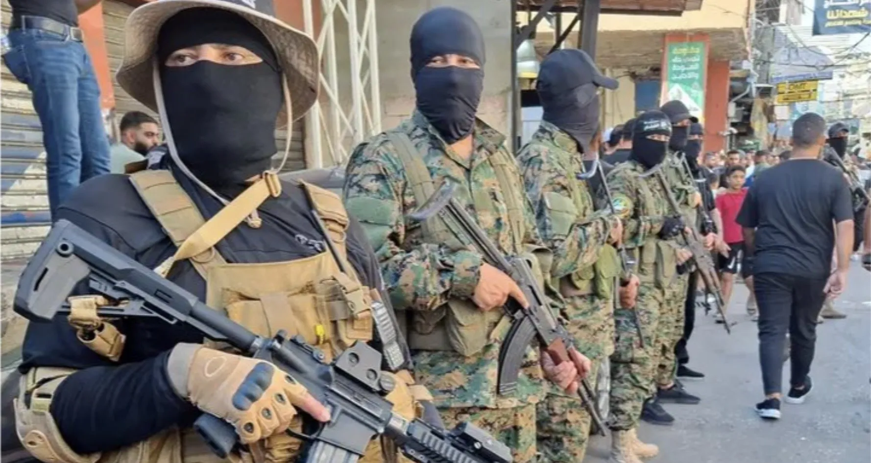المرحلة الرابعة من تسليم السلاح في المخيمات الفلسطينية