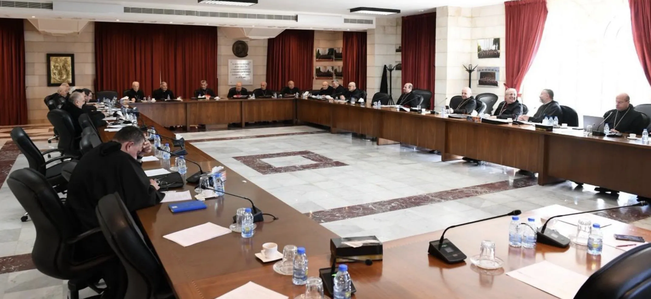 المطارنة الموارنة:شجب الحملات المعيبة على الحكم والحكومة