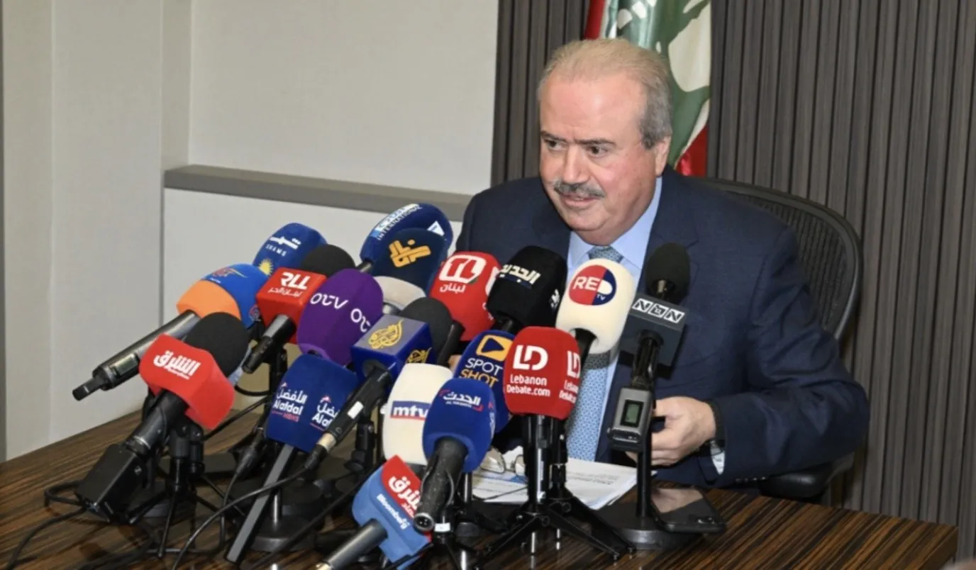 جابر يدافع عن الضرائب الحكومية