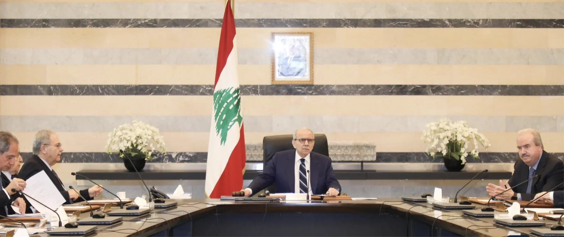 مجلس الوزراء: استدعاء من يلزم من السفارة الإيرانيّة