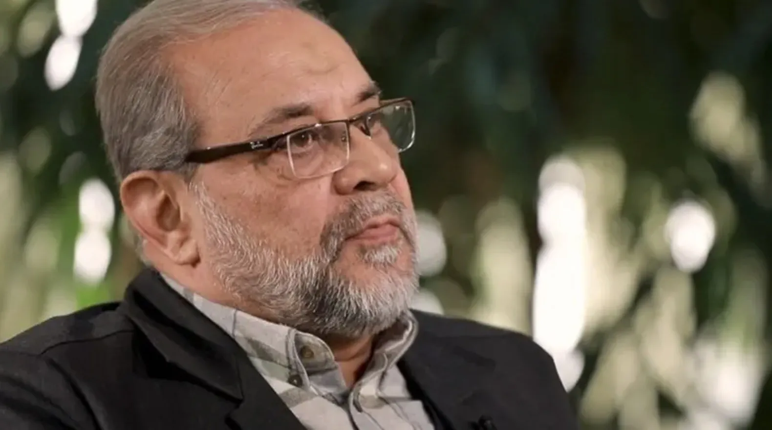 تعيين محمد باقر ذو القدر خلفاً للاريجاني