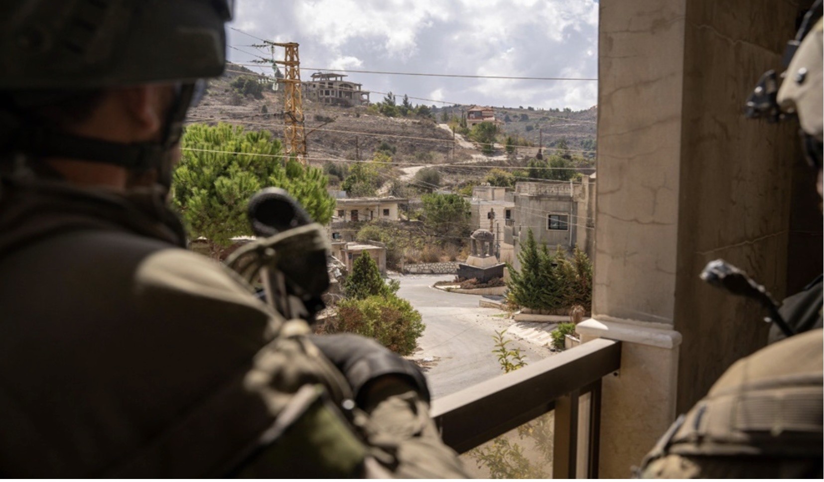 لبنان على حافة إعادة رسمه: الجنوب أولًا