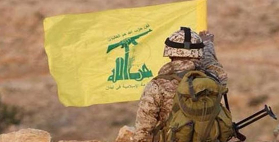 الحكومة تتحدى وحزب الله يرفض: معركة السلاح تبدأ